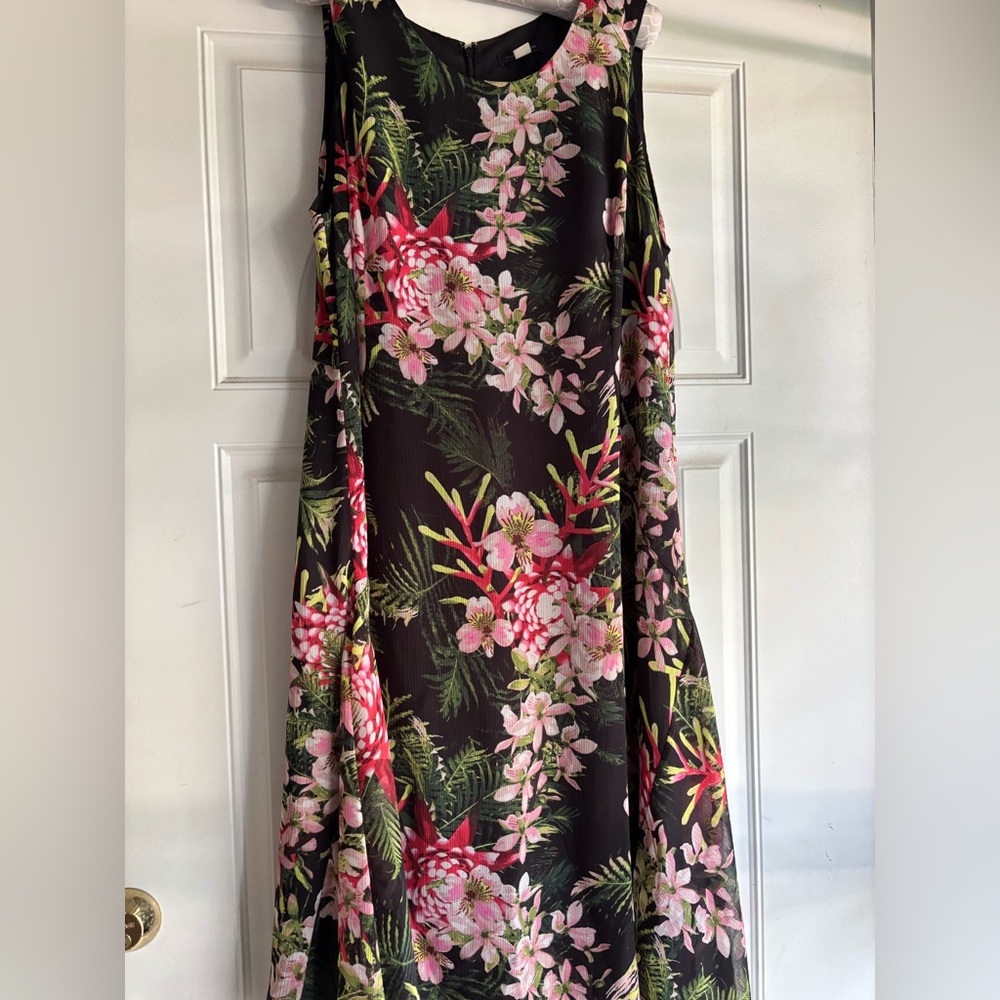 Tommy Hilfiger Black and Red Dress sleeveless size 16 kerchief hem